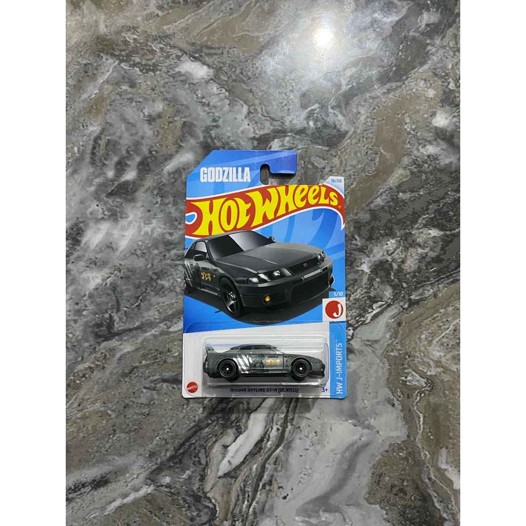 Hotwheels r33 godzilla