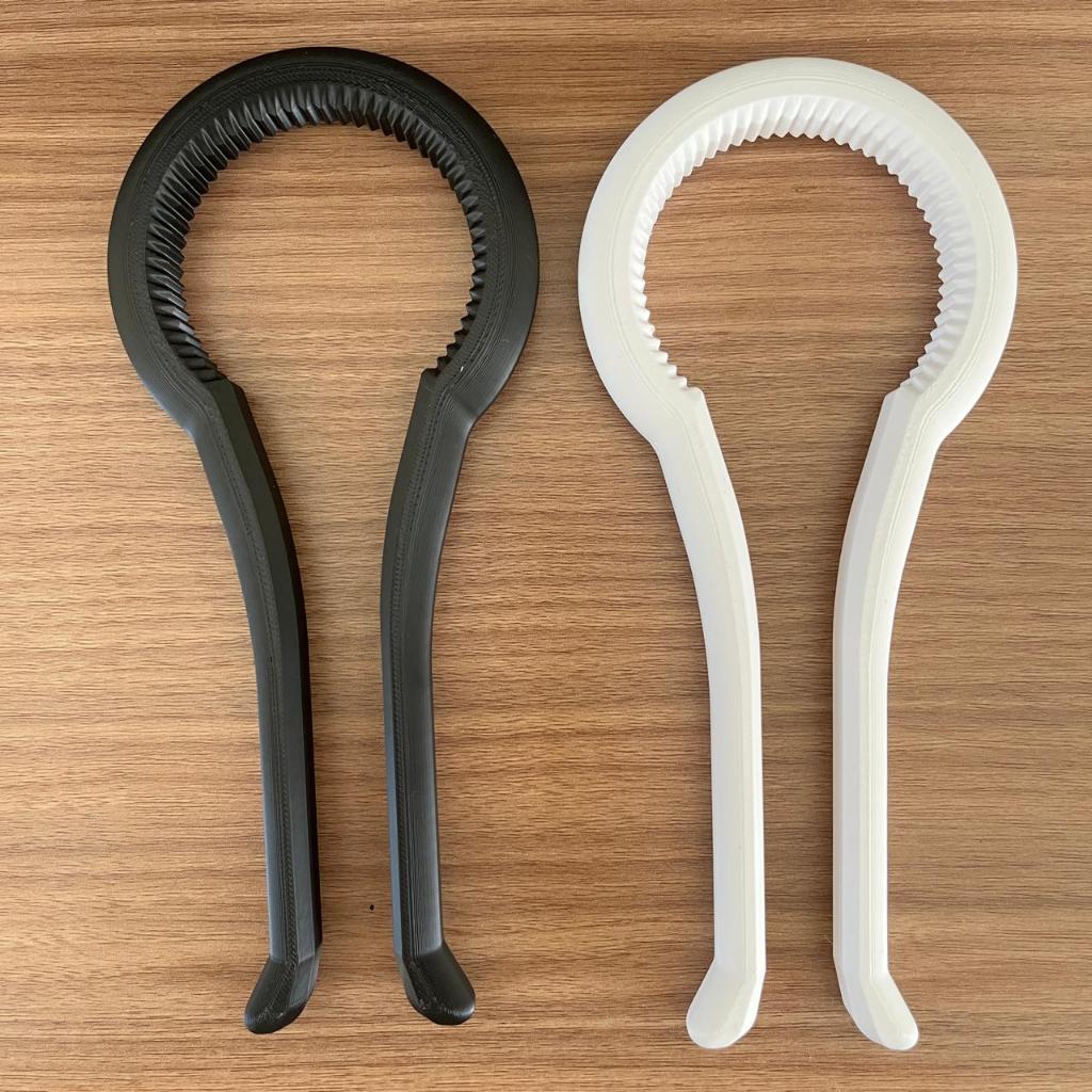 Alat Pembuka Tutup Galon Ulir 3D Print – Anti Licin & Ergonomis – Galon Le Minerale