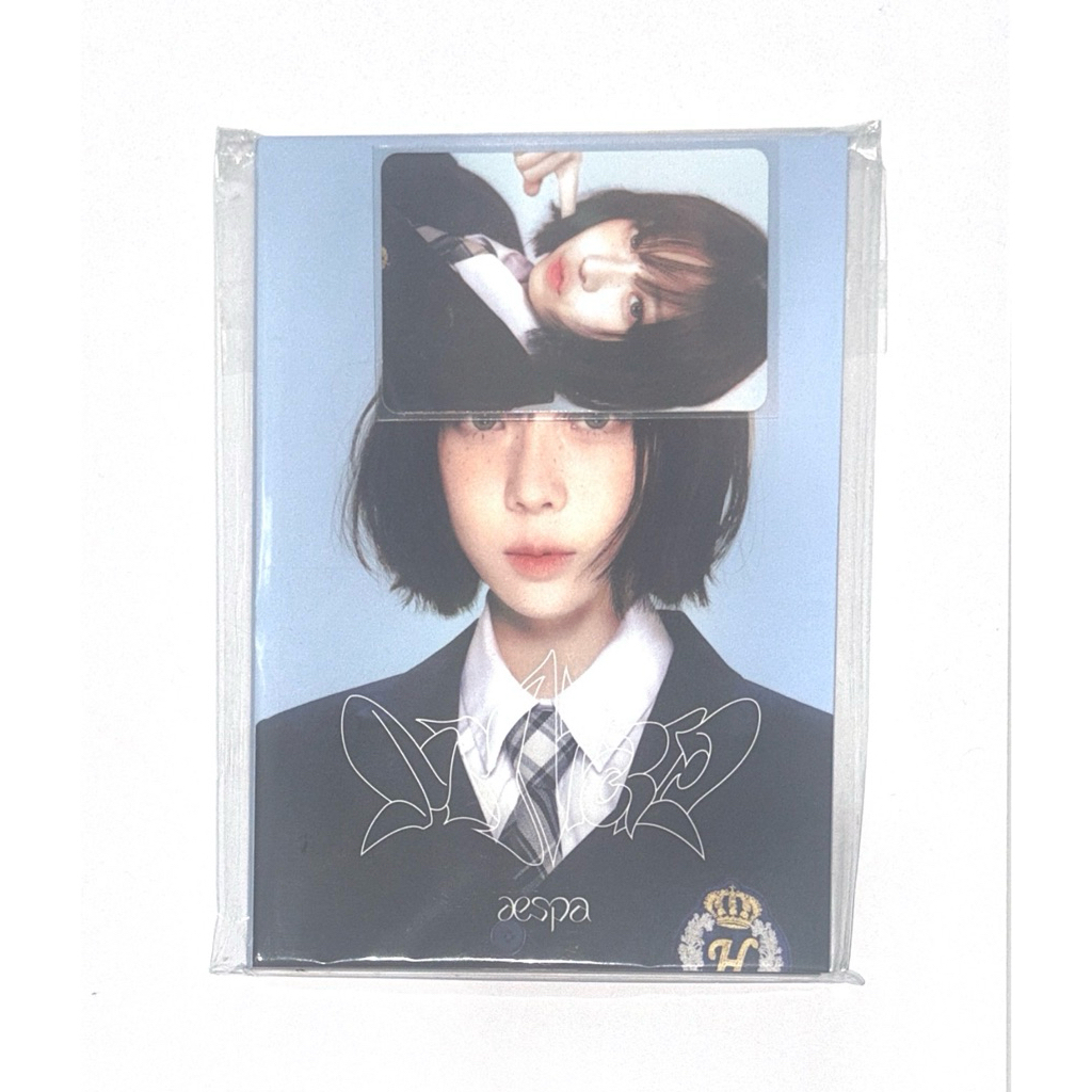 [Official, OOP, Resealed] Winter aespa My World MD Postcard Book
