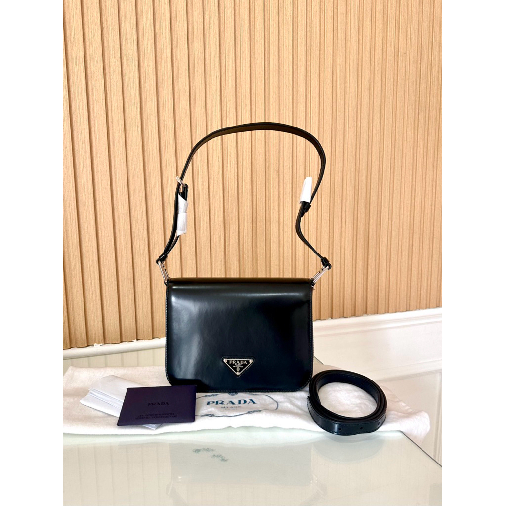 new never been used Prada cleo shoulder square black authentic original bag