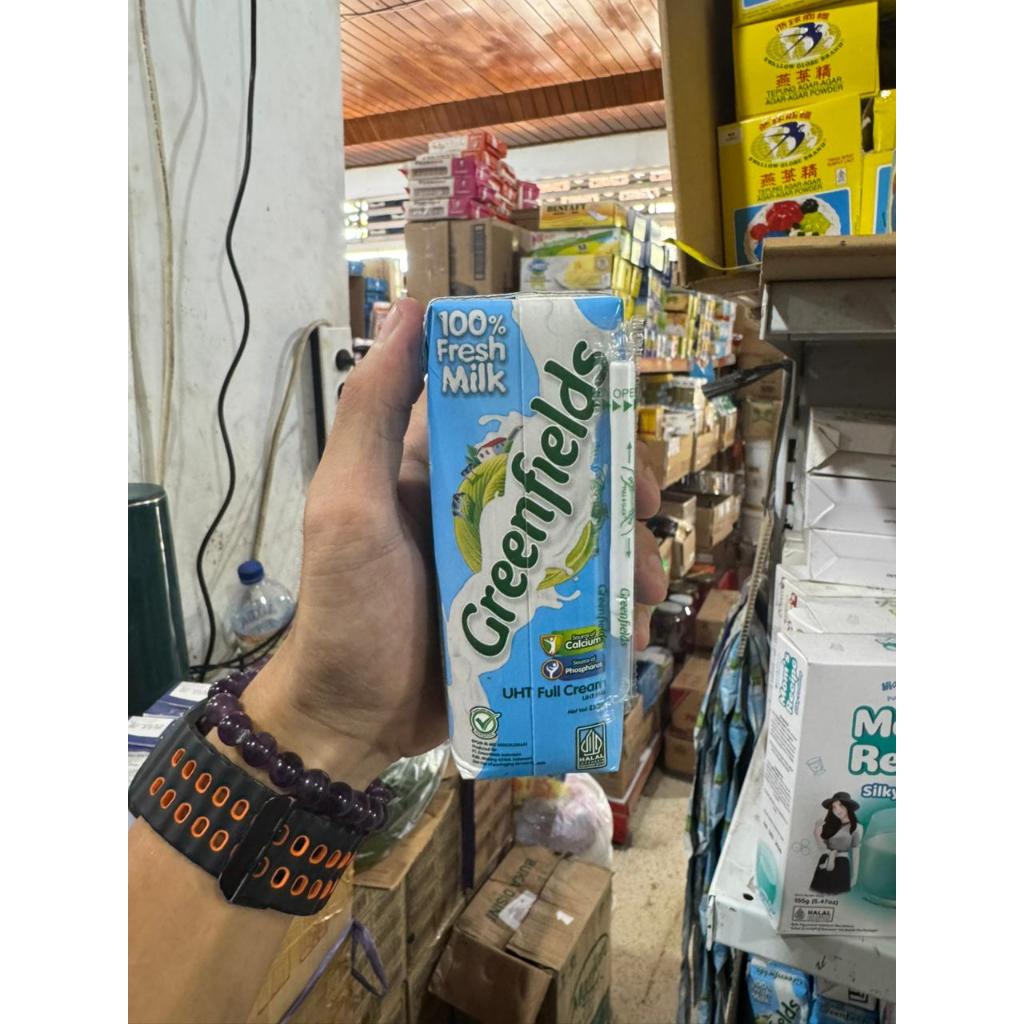 Greenfield Full Cream / UHT Milk Greenfield / UHT Full Cream Greenfield - 250 ML