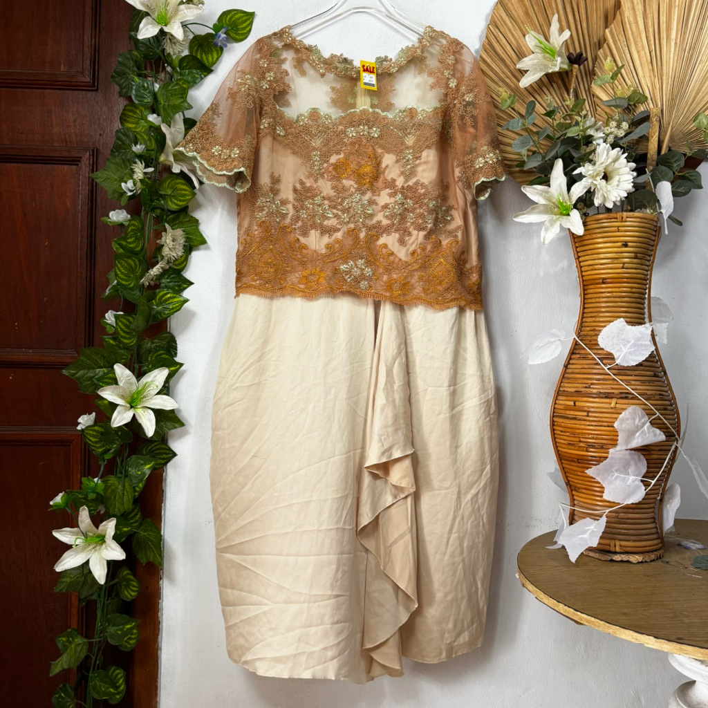 Dress Satin Brukat Cream Gold