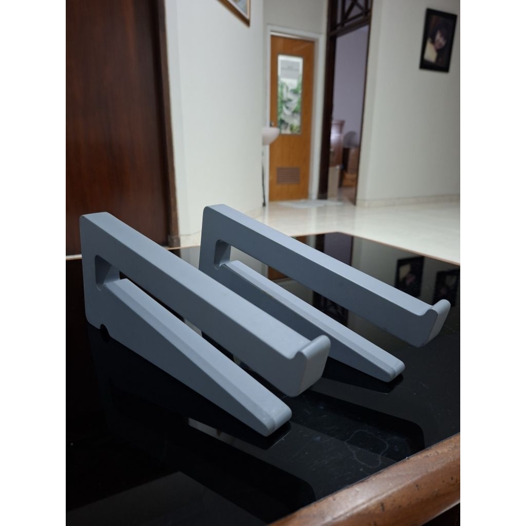 Penyangga Laptop - Stand Laptop - Alas Laptop Preloved