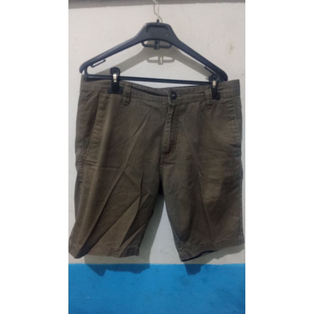 Celana Pendek Volcom