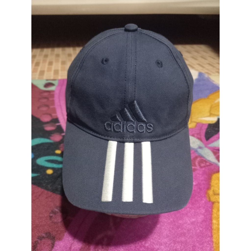 Preloved Topi ADIDAS 3 Stripe Baseball