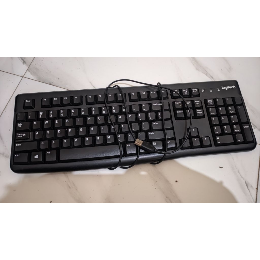 keyboard Logitech second