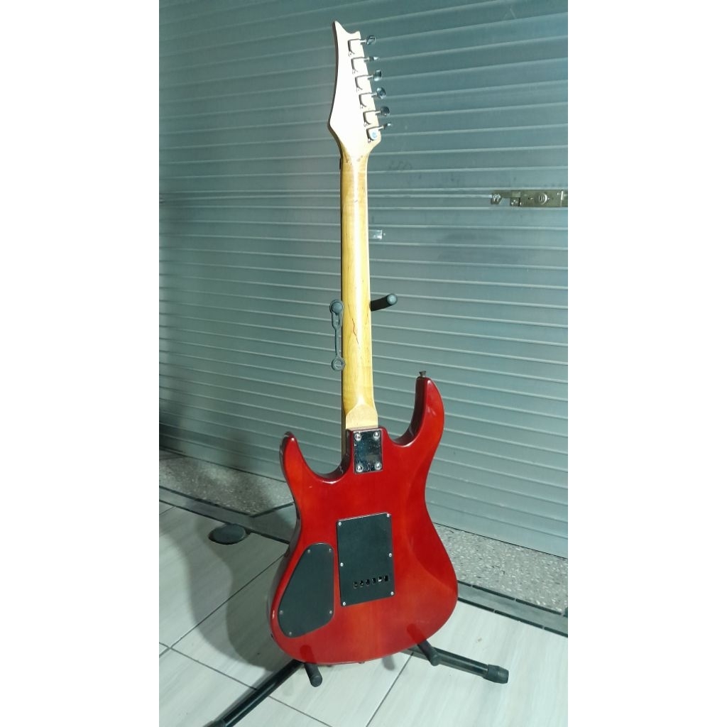 Gitar Elektrik Scorpion.