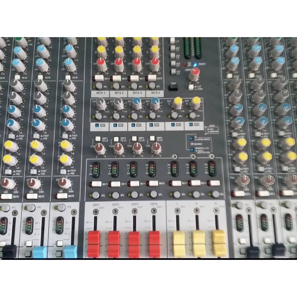 ORIGINAL ALLEN HEATH GL2400 32CH KAIROS 32 GL 2400 mixer