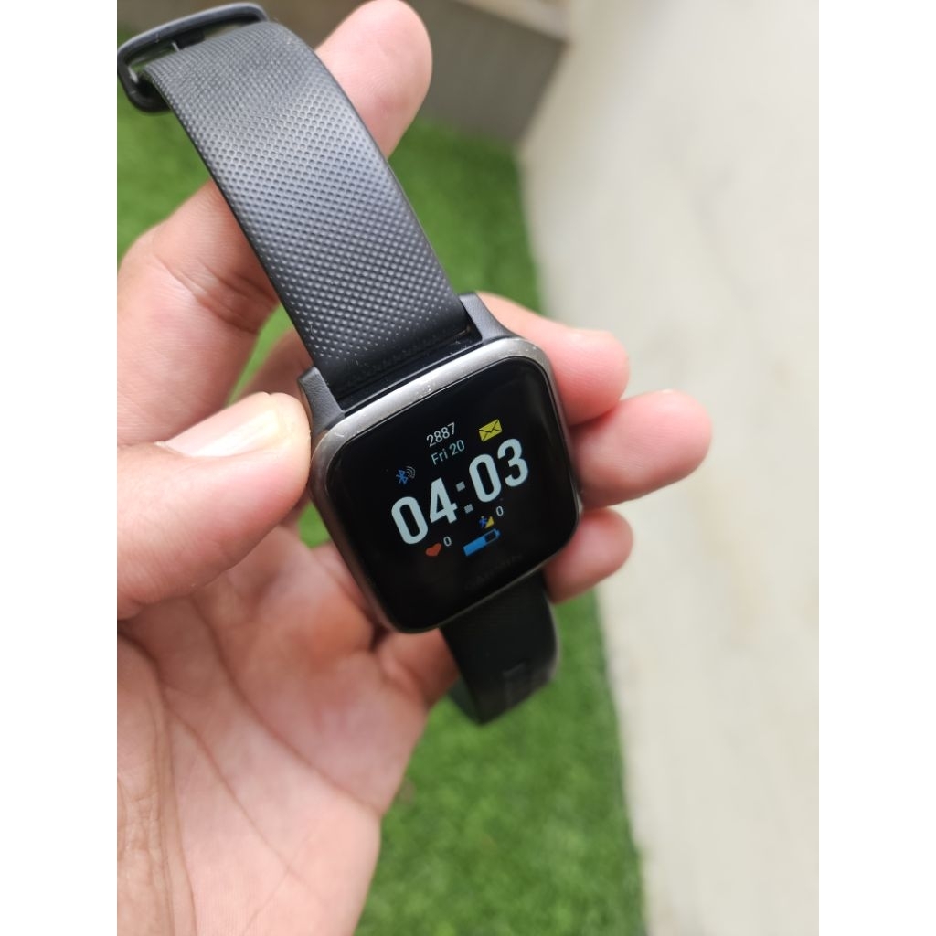 garmin venu sq music