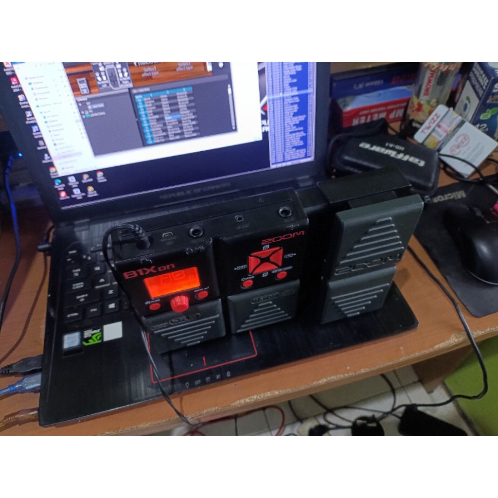 efek bass Zoom b1 zoom b1x