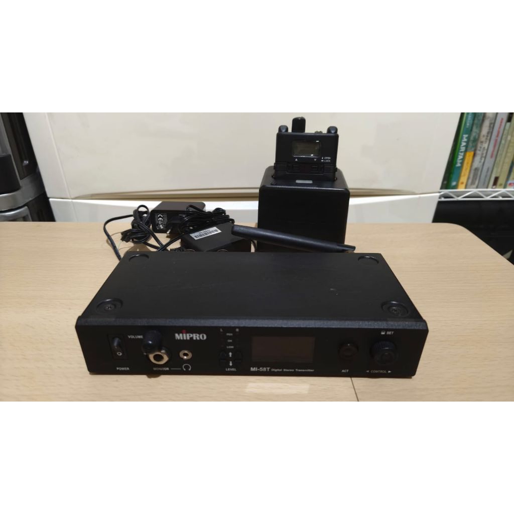 Wireless In Ear Monitor Mipro MI 58 (Preloved/Second)