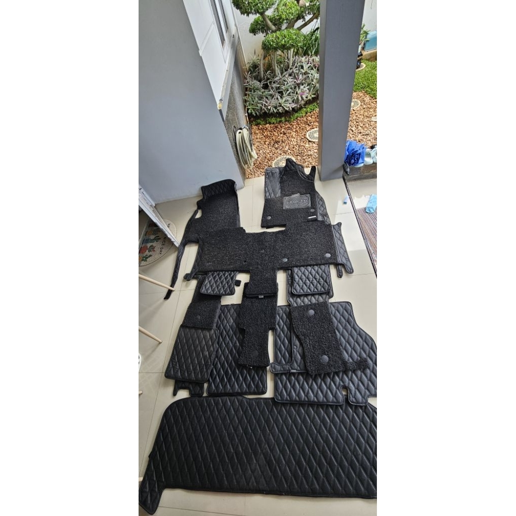 Karpet Otoproject Zenix Q