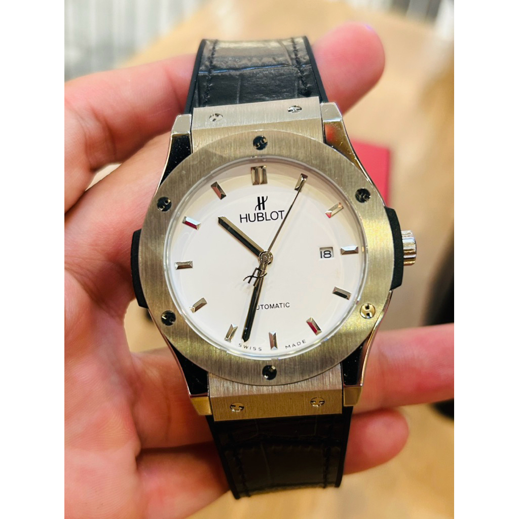 jam tangan pria Hublot