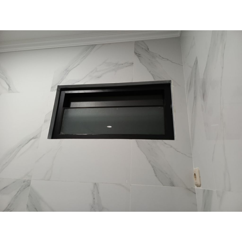 Boven kaca zig-zag/kaca zig-zag sudah dilengkapi dengan kawat nyamuk