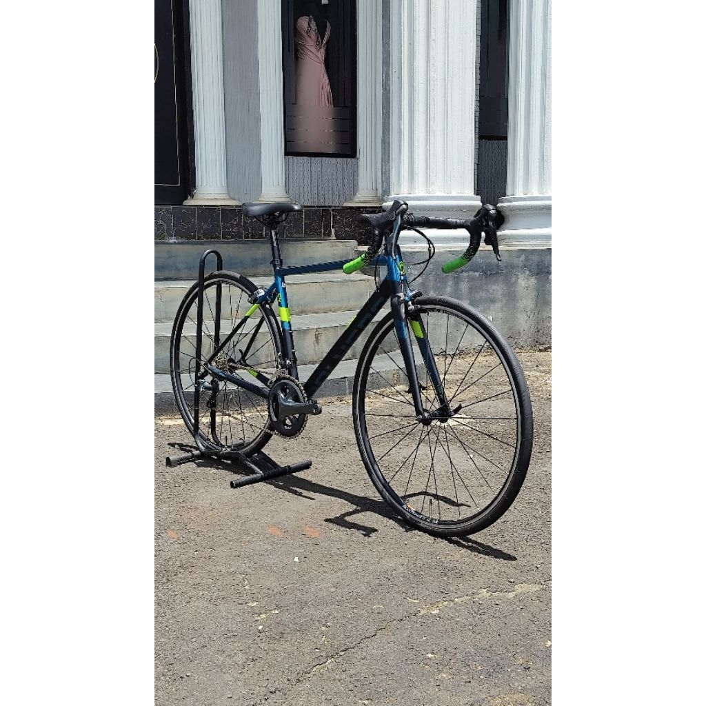 Roadbike Polygon Strattos s4 size M