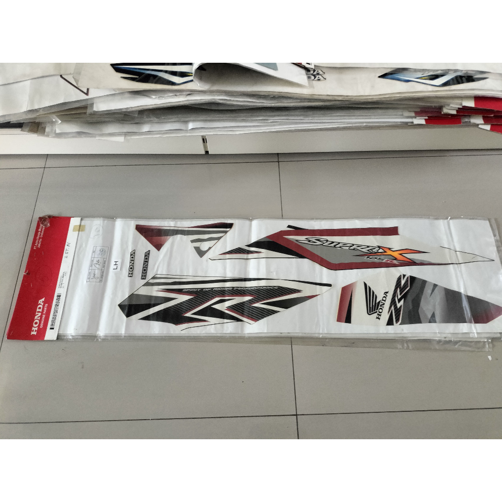 STRIPING KIRI SUPRA X 871-X0-KYL-690ZCL ORIGINAL