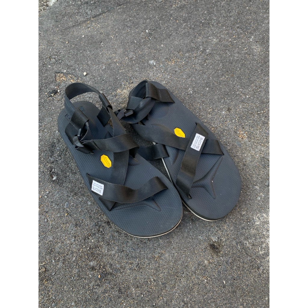 suicoke sandal