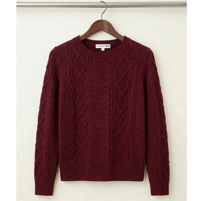 Sweater Uniqlo Cableknit Rajut Full Kepang Burgundy