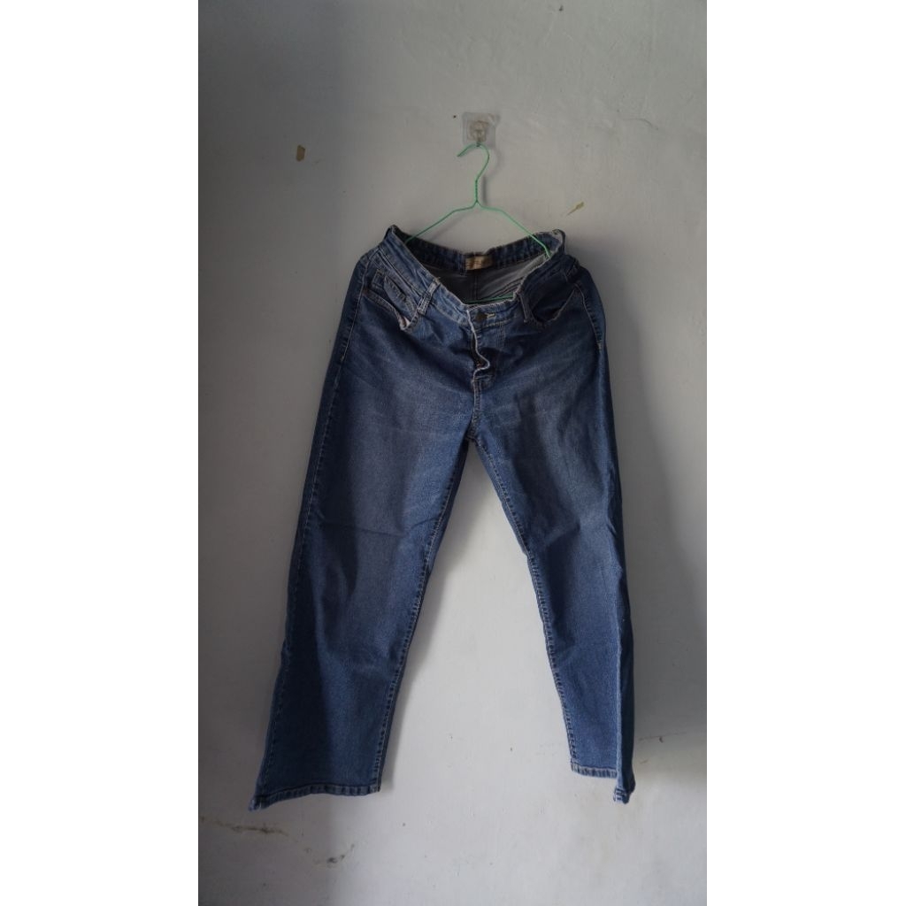 PRELOVED Jeans Felino