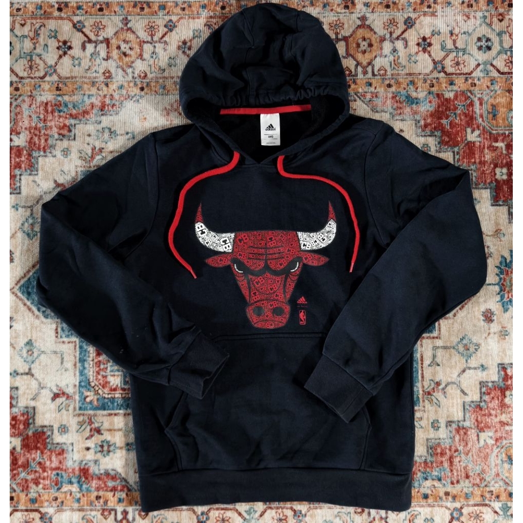 HOODIE ADIDAS CICHAGO BULLS PRELOVED SIZE M