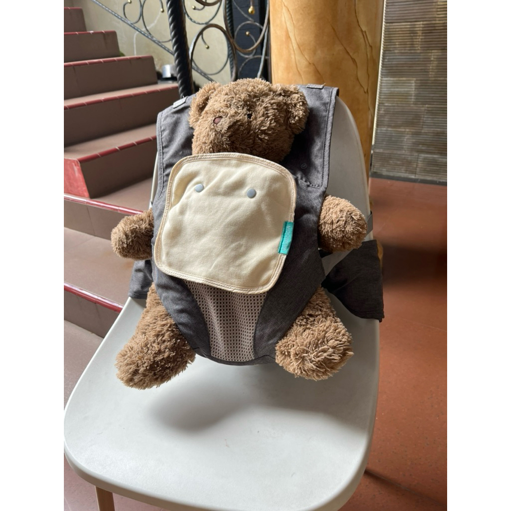 Gendongan Bayi Mooimom