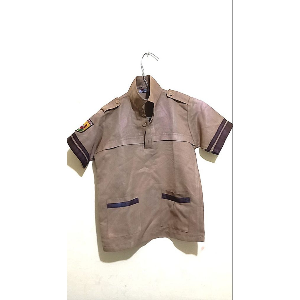 PRELOVED - seragam pramuka kelas 1-3 sd ( sekolah dasar )