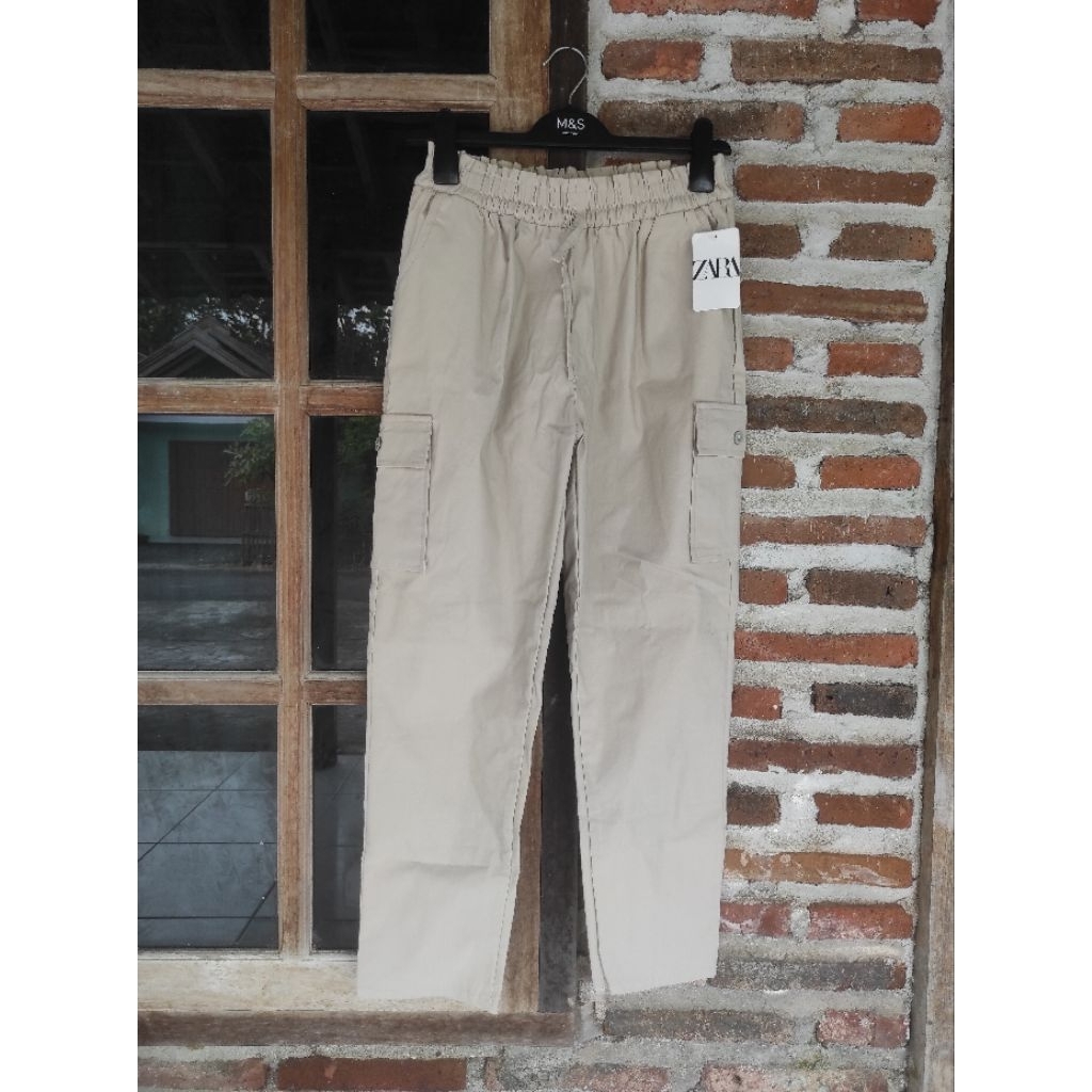 CELANA CARGO PREMIUM ZR