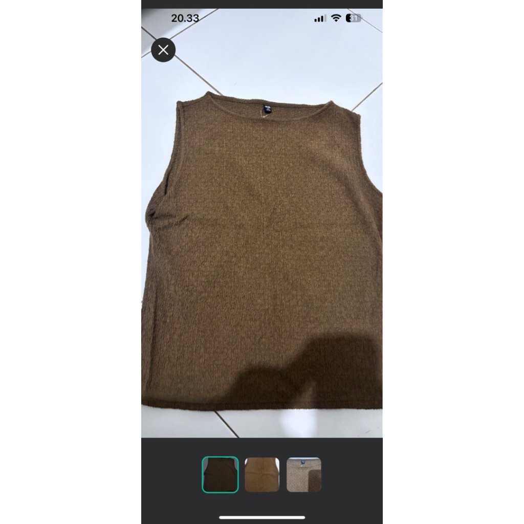 Uniqlo Sleeveless Top Olive