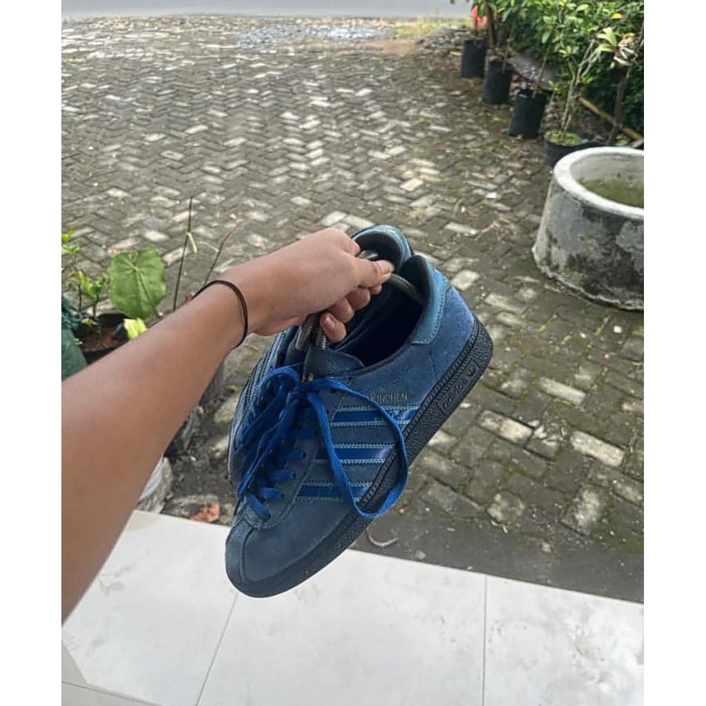 sepatu Adidas Munchen blue paradise sz40