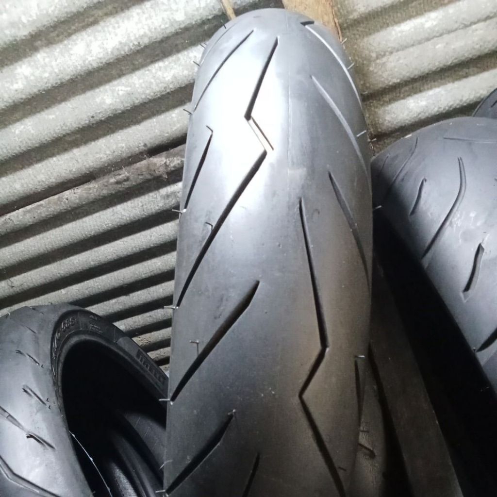 primax sk 03 110/70-17