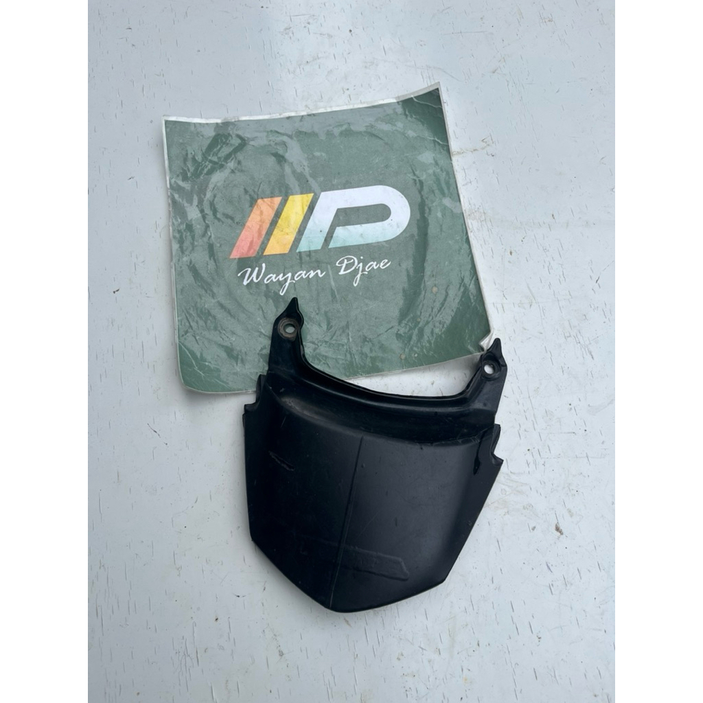 Cover tail sambungan body belakang Honda cb150r old ori seken