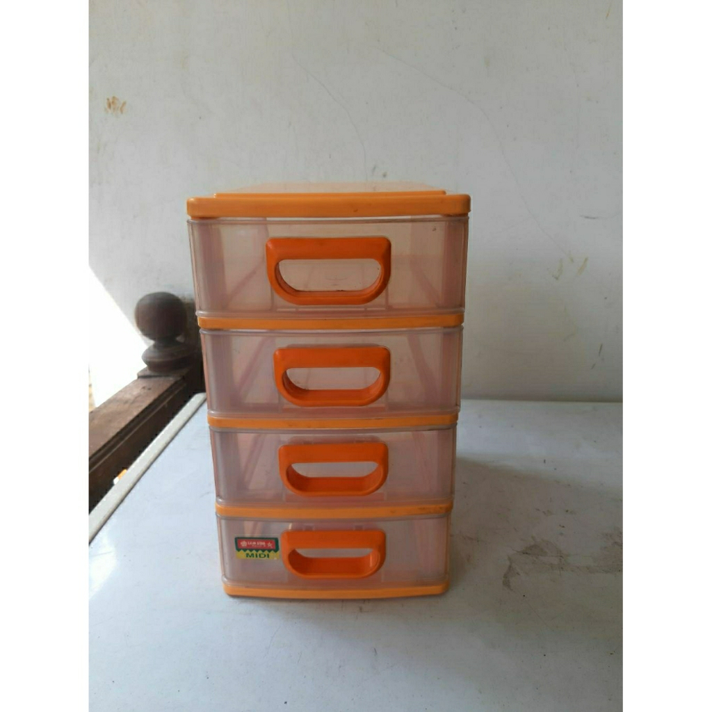 RAK LACI MINI / CONTAINER MINI LIONSTAR 16X23X27 (SECOND)