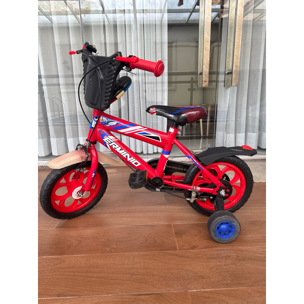 Sepeda anak erminio 12 inchi preloved jarang dipakai