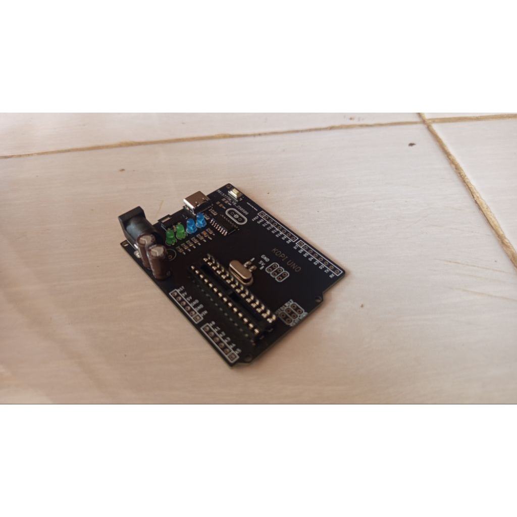 Arduino Uno Rakitan (Kopi Uno)