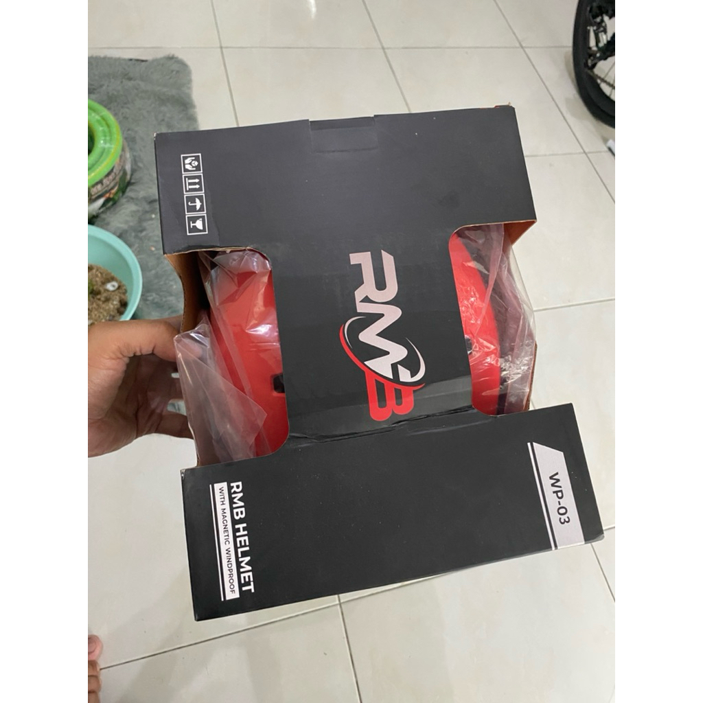 helm sepeda rmb