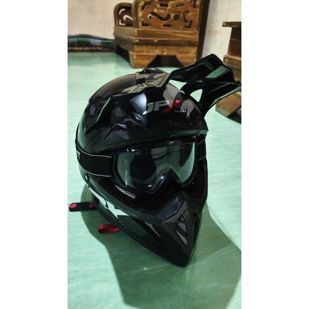 Helm JPX Cross