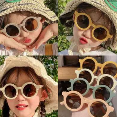 MCB TOYS , Kaca Mata Hitam Anak dan Dewasa. Pria Wanita  / Unisex ,Trendy, Keren, Sun Glasses Acceco