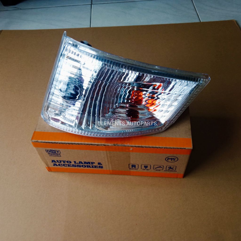 Lampu sen Hino 500