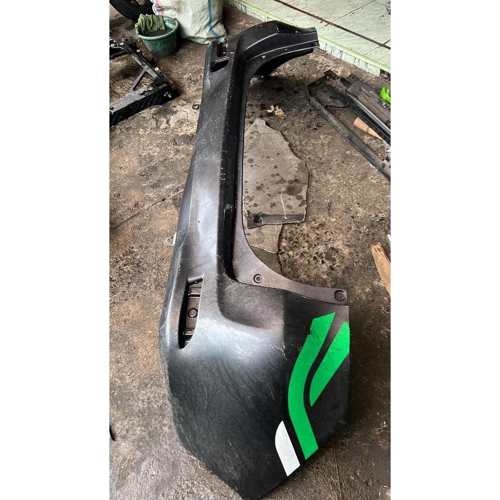 bumper belakang avanza xenia