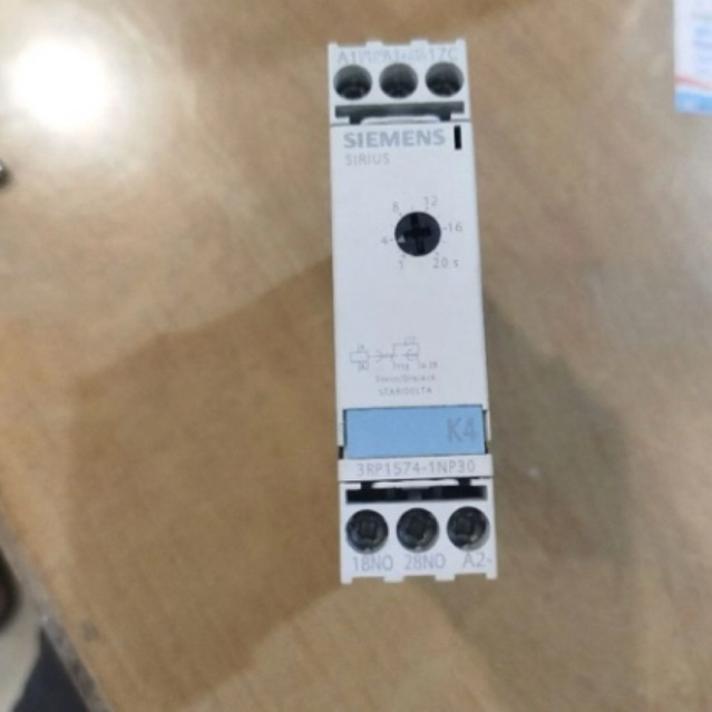 Timer star delta siemens 3RP1574-1NP30 1-20s