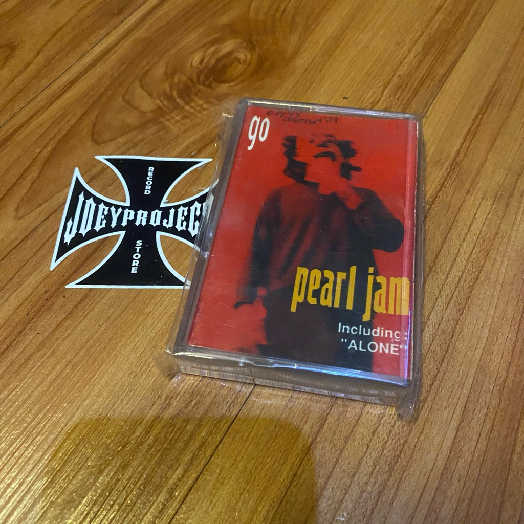 kaset pearl jam - go
