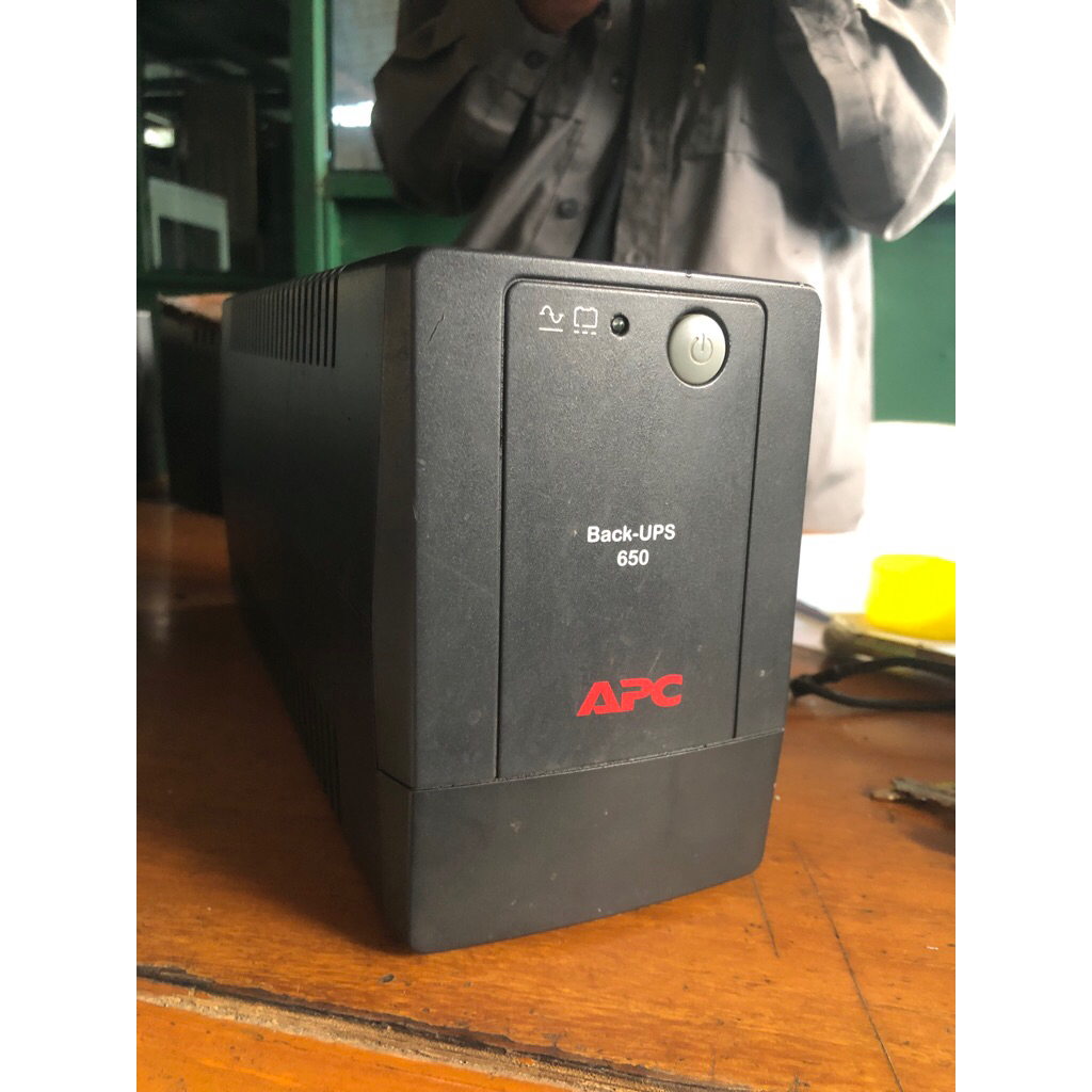 UPS BEKAS tanpa baterai APC BX650Li