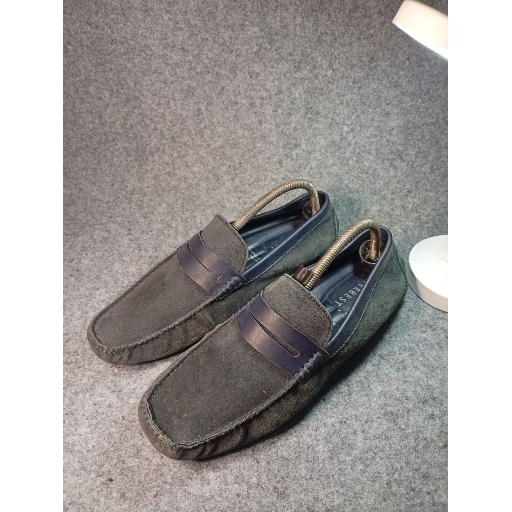 sepatu slip on kulit Suede EVERBEST size 43 second