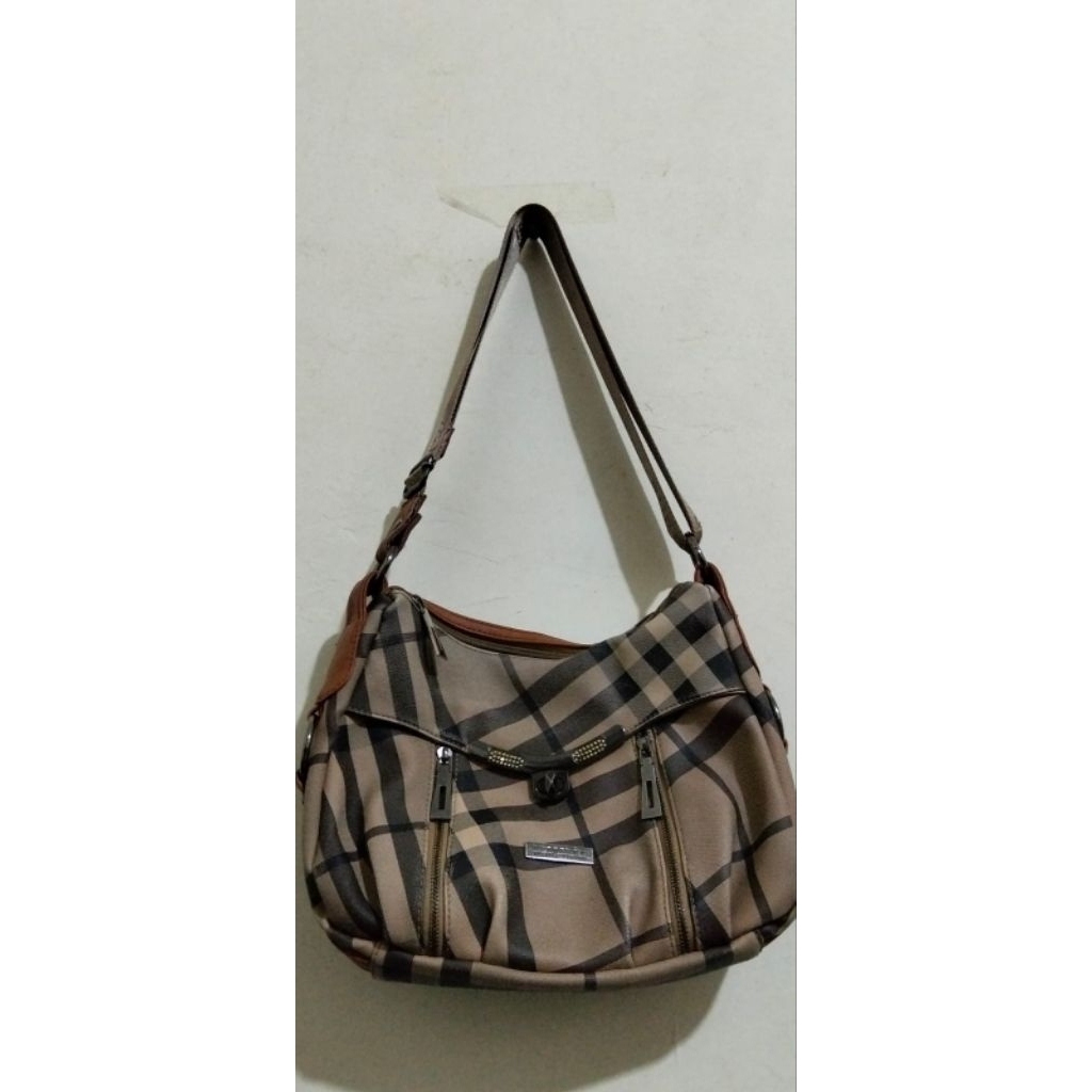 Tas Blueberry preloved