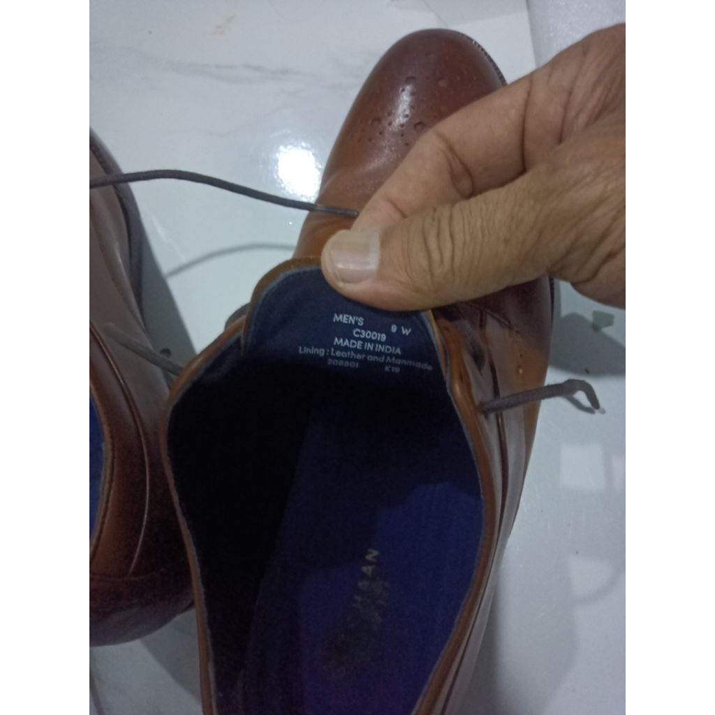 sepatu cole haan grand os brogue