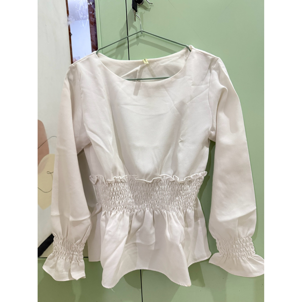 PL atasan wanita warna putih