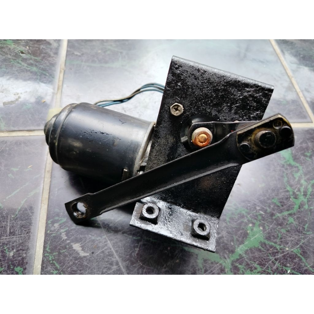 dinamo wiper ORI kijang kotak