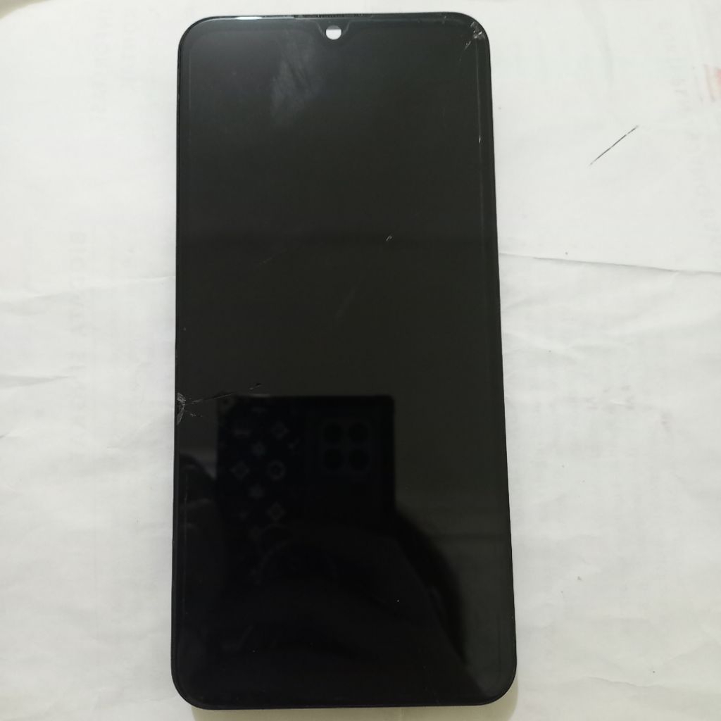 LCD Touchscreen Frame Vivo Y15 [Minus]