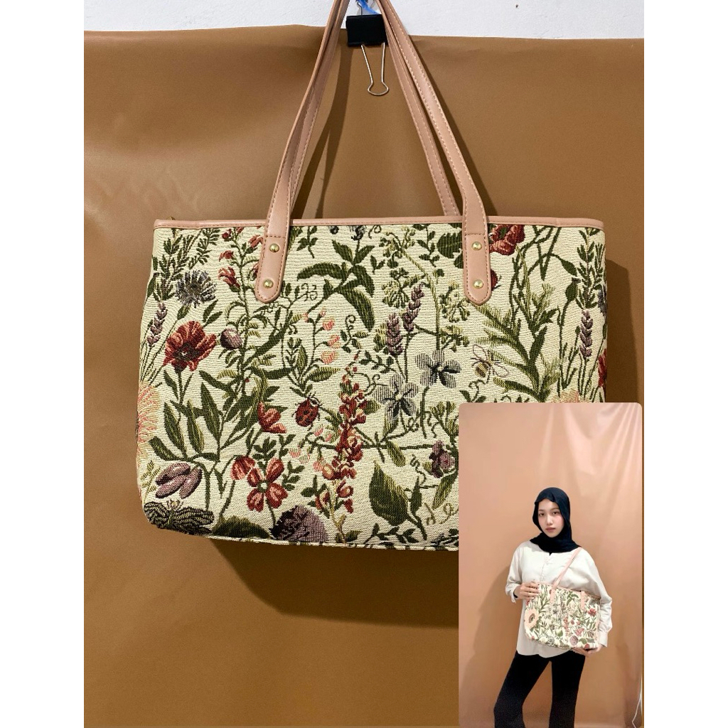 Preloved Tas Zazie Floral