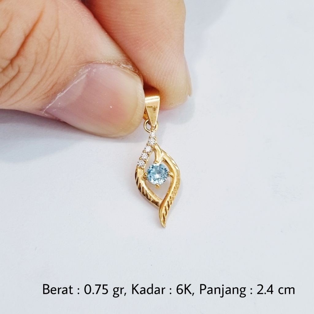 Liontin Mata Biru Muda Emas Asli Kadar 6K - MA8 / 0.75 gr